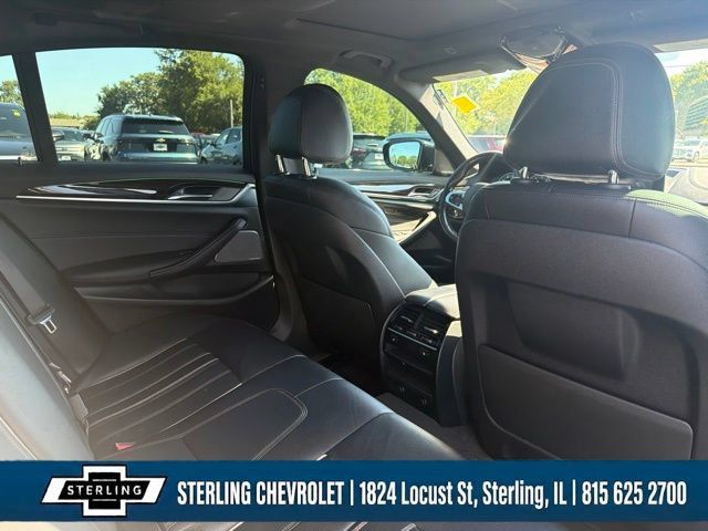 Used 2018 BMW 530i xDrive AWD/4WD image 15