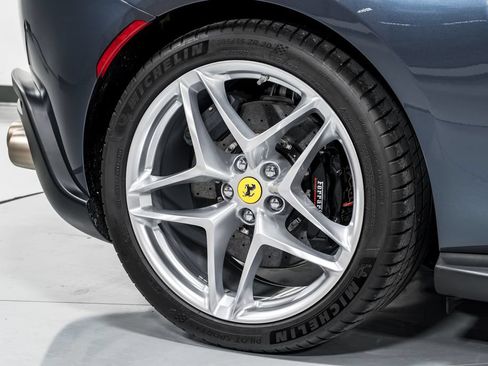 Used 2024 Ferrari Roma Spider RWD image 52