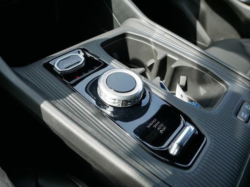 New 2026 Jeep Cherokee Limited image 16