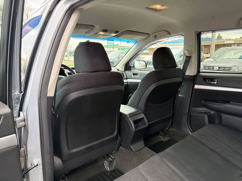 Used 2014 Subaru Outback 2.5i Premium w/ Accessory Value Package (OYX) image 24