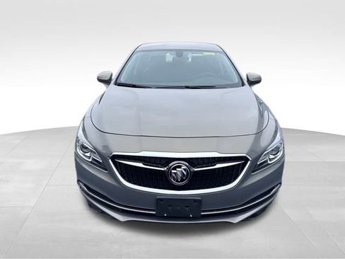 Used 2019 Buick LaCrosse Essence AWD/4WD image 2