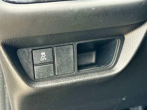 Used 2023 Honda HR-V Sport image 11