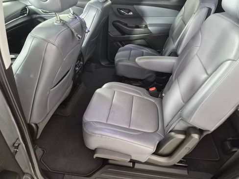 Used 2018 Chevrolet Traverse Premier AWD/4WD image 26