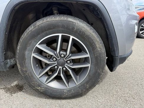 Used 2020 Jeep Grand Cherokee Limited image 4