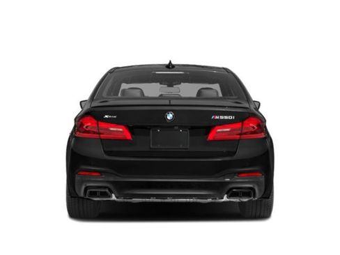 Used 2018 BMW M550i xDrive image 5