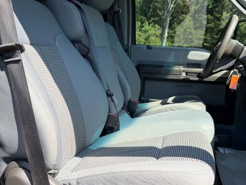 Used 2014 Ford F250 XLT w/ XLT Value Package image 28