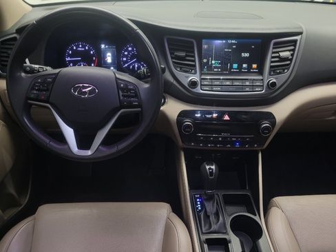 Used 2016 Hyundai Tucson Limited w/ Option Group 03 FWD image 22