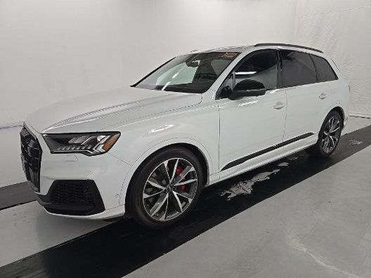 Used 2023 Audi SQ7 Prestige AWD/4WD image 1