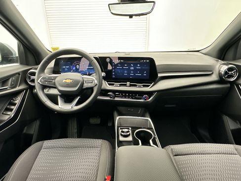 New 2026 Chevrolet Equinox LT AWD/4WD image 14