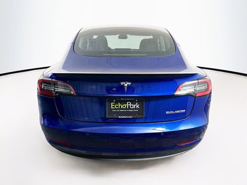Used 2021 Tesla Model 3 Performance image 7