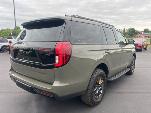 Used 2025 Ford Expedition Tremor AWD/4WD image 7