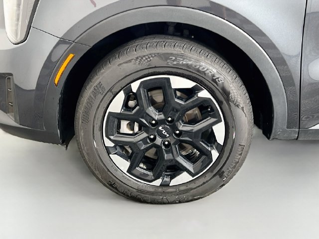 Used 2024 Kia Sorento S AWD/4WD image 10
