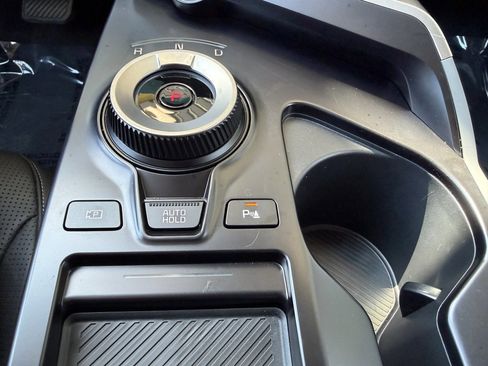 Used 2025 Kia EV6 Wind image 25