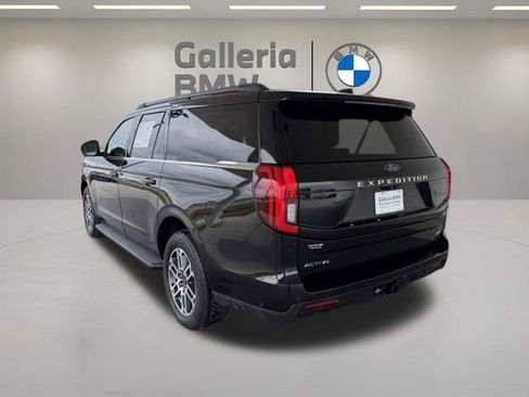 Used 2025 Ford Expedition Max Active AWD/4WD image 9
