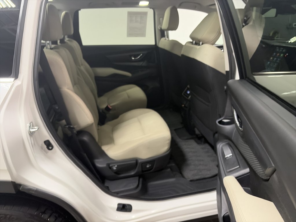 Used 2023 Subaru Ascent Premium w/ Convenience Package AWD/4WD image 31
