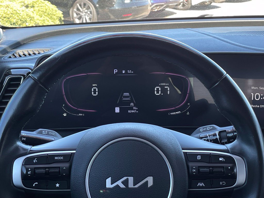Used 2024 Kia Sportage EX FWD image 15