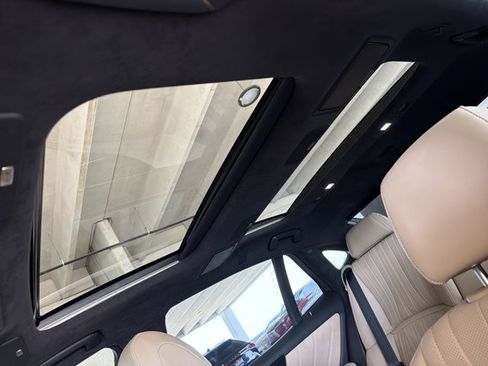 Certified 2022 Lexus LS 500 w/ Interior Upgrade Package RWD image 22