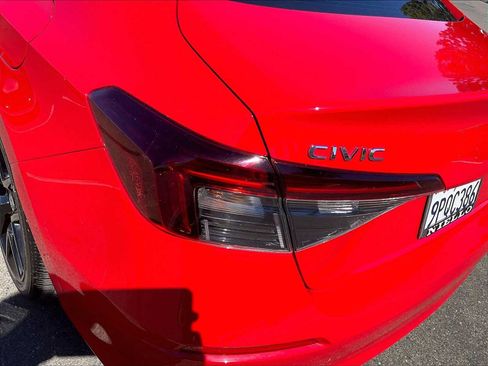 Used 2025 Honda Civic Sport image 30