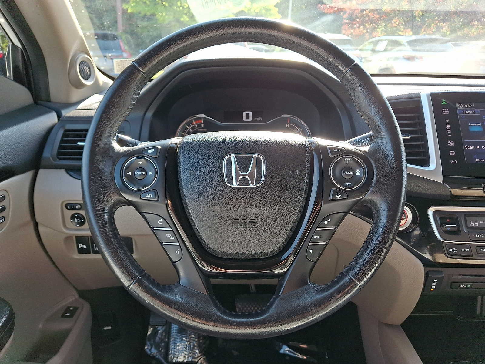 Used 2016 Honda Pilot Touring image 22