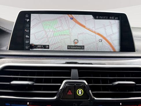Used 2017 BMW 750i RWD image 20