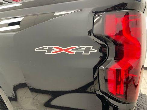 New 2026 Chevrolet Colorado W/T w/ WT Convenience Package II image 19
