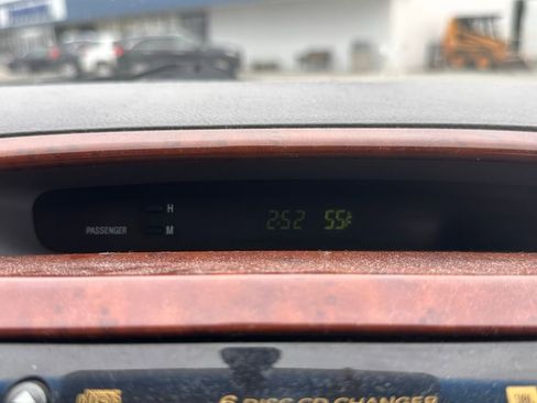 Used 2003 Toyota Camry LE image 33