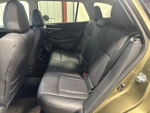 Used 2024 Subaru Outback Limited AWD/4WD image 17