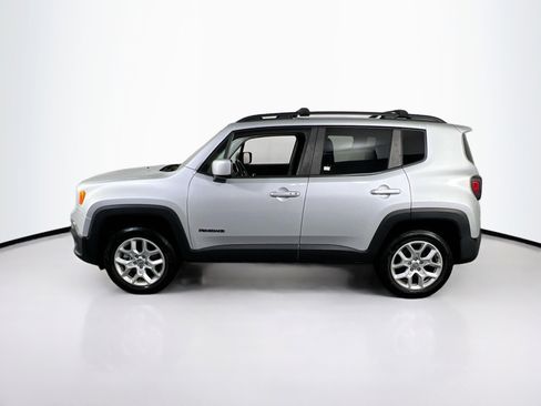 Used 2017 Jeep Renegade Latitude image 8