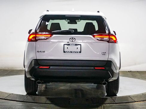 Certified 2025 Toyota RAV4 XLE w/ Convenience Package AWD/4WD image 9