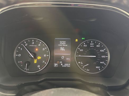 Used 2024 Subaru Outback Premium AWD/4WD image 6