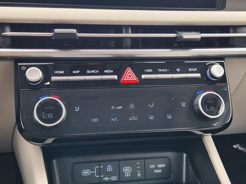 Certified 2025 Hyundai Tucson SEL FWD image 13