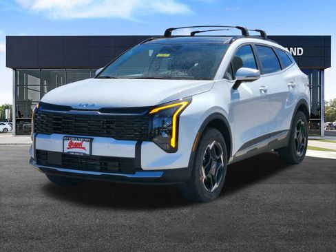 New 2026 Kia Sportage EX image 4