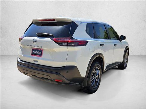 Used 2021 Nissan Rogue S FWD image 5
