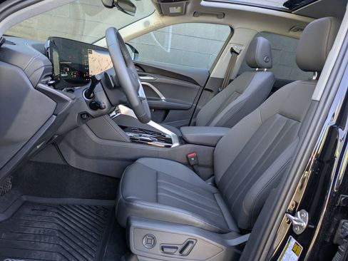 Certified 2025 Audi Q5 Premium Plus w/ Premium Plus image 22