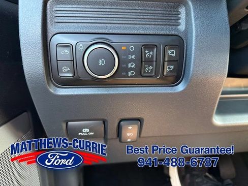New 2026 Ford F250 Lariat w/ Black Appearance Package AWD/4WD image 29