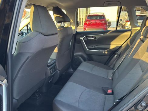 Certified 2023 Toyota RAV4 XLE FWD image 9
