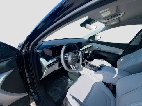 New 2026 Hyundai Tucson SEL FWD image 7