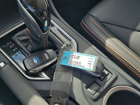 Used 2023 Subaru Crosstrek 2.5i Limited w/ Moonroof Package image 24