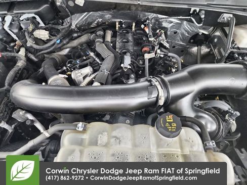 Used 2024 Ford Expedition Limited image 35