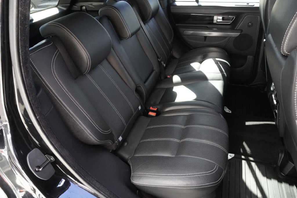 Used 2013 Land Rover Range Rover Sport Supercharged AWD/4WD image 27