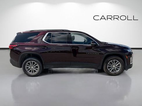 Used 2023 Chevrolet Traverse LT AWD/4WD image 2