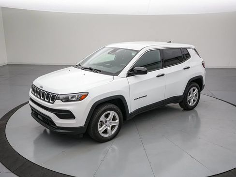 Used 2023 Jeep Compass Sport AWD/4WD image 8