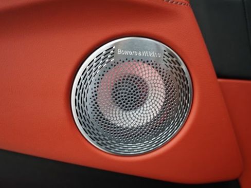 Used 2025 BMW XM image 37