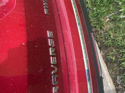 Used 2023 Chevrolet Traverse Premier AWD/4WD image 6