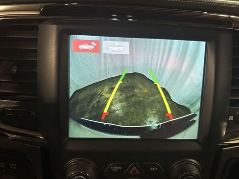 Used 2018 RAM 2500 Laramie w/ Sport Appearance Group image 26