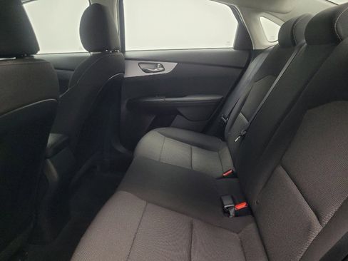 Used 2024 Kia Forte LXS image 18