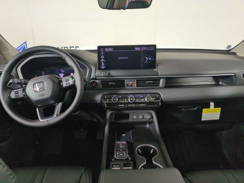 New 2026 Honda Pilot Touring image 12