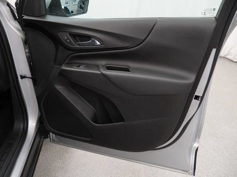 Used 2022 Chevrolet Equinox LT FWD image 43