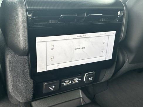 New 2026 Jeep Grand Wagoneer Summit image 23