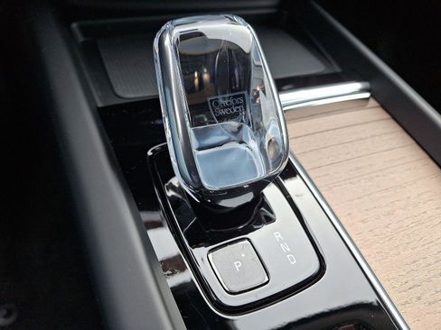 New 2026 Volvo XC60 B5 Plus w/ Protection Package Premier image 11